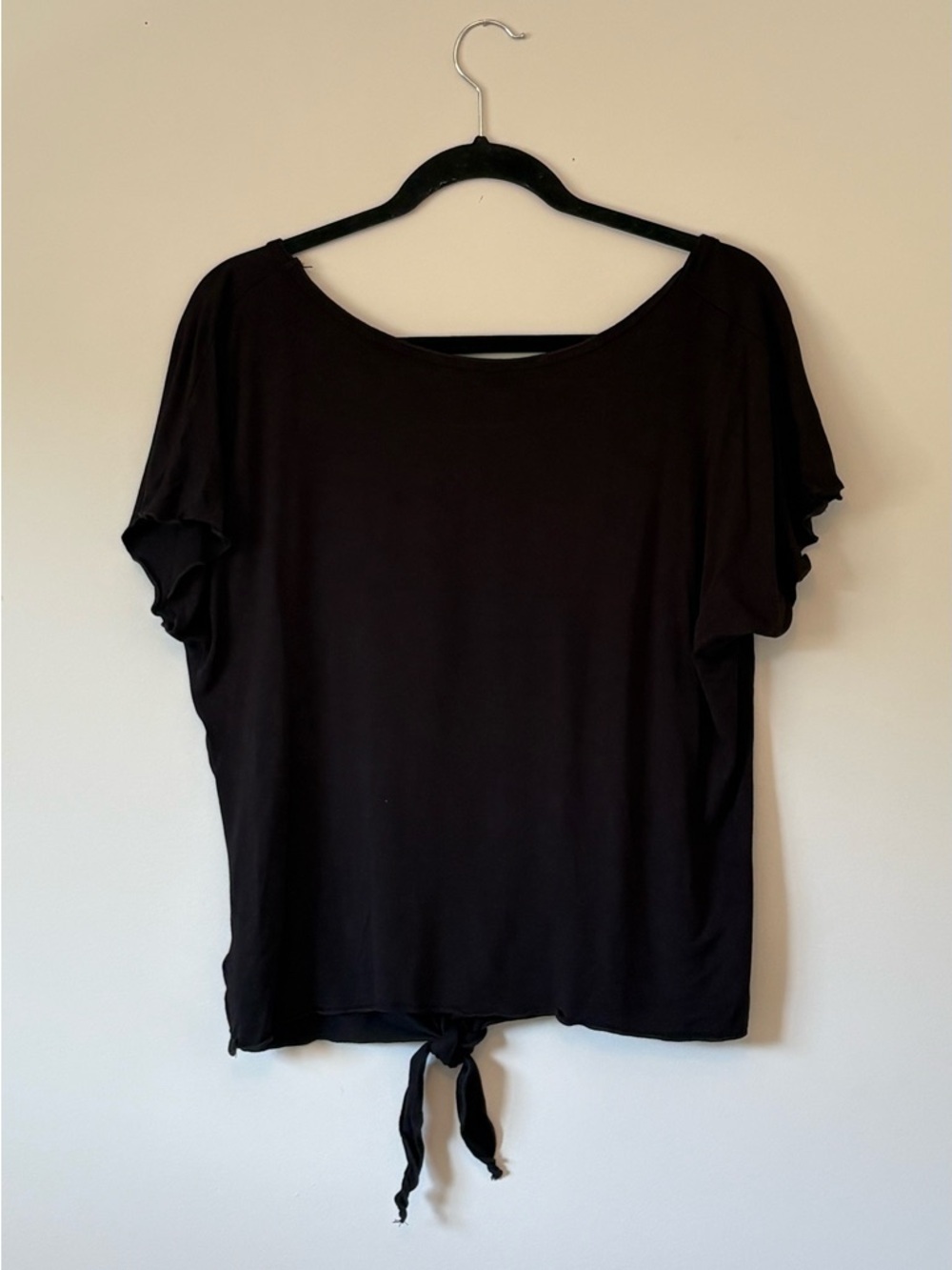 Be the Sunshine Tie-Front Short Sleeve Tee - Black - Picture 2 of 4
